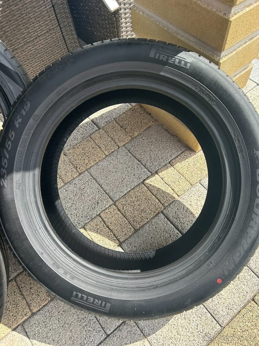 4x nové letní Pneu 8mm Pirelli Scorpion 235/55 R19