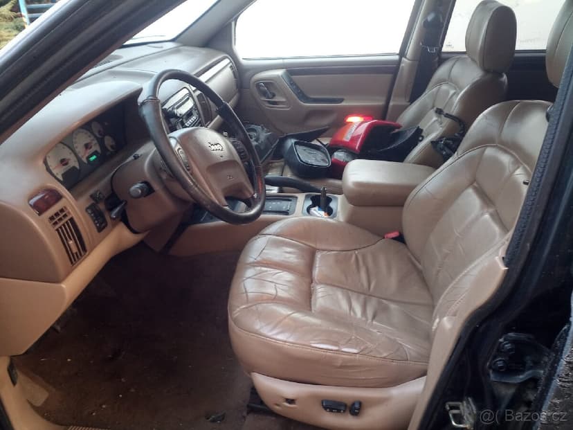 Jeep grand cherokee Wj-WG // NÁHRADNÍ DÍLY