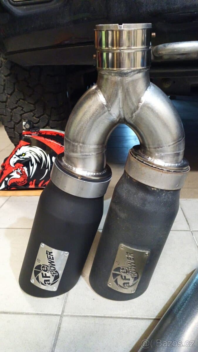 Ford F150 5.0 V8 duální Cat-Back nerezový výfukový systém