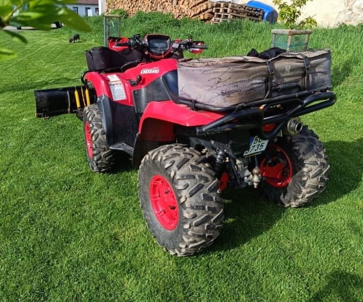 Suzuki kingquad 750i