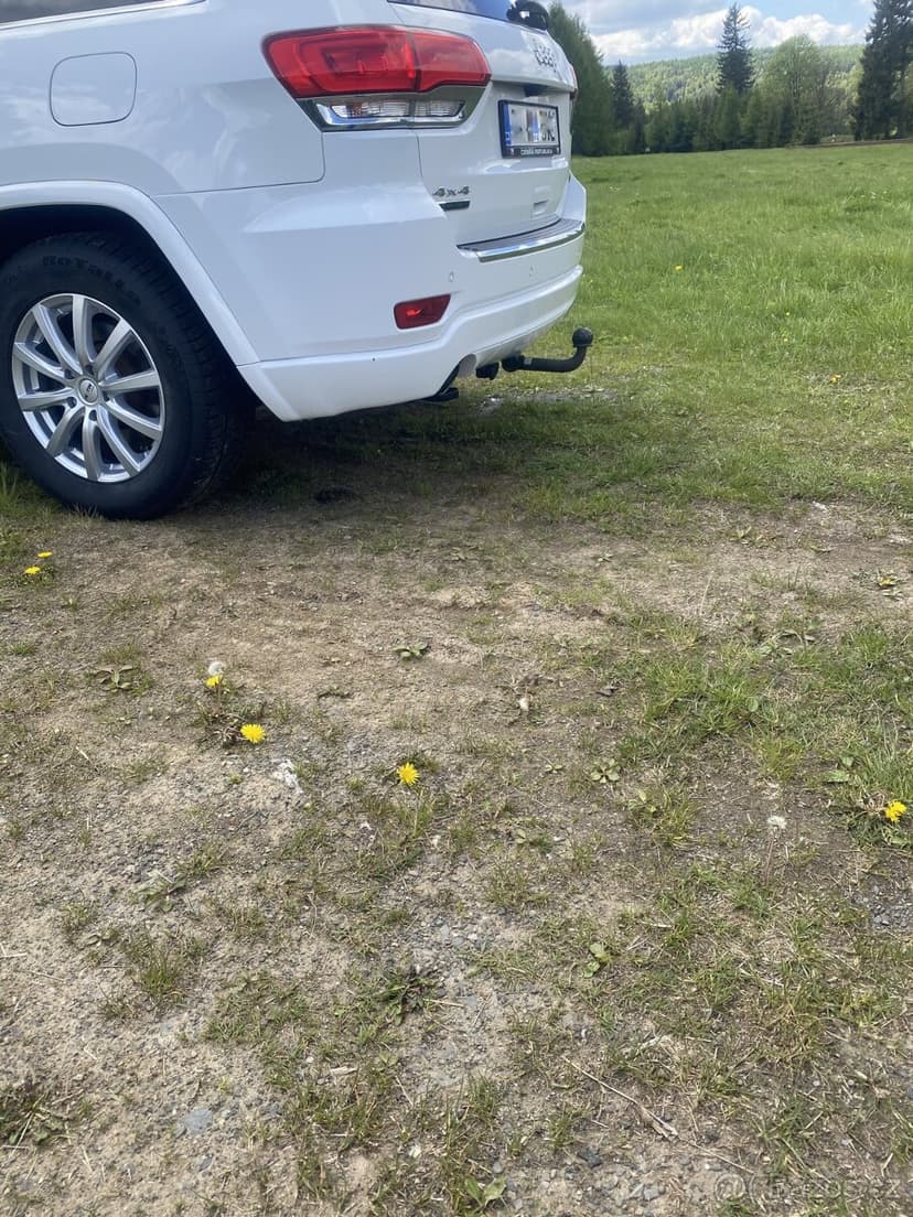 Jeep Grand Cherokee 4x4,3.0 CRD 184 KW,r.v 2015