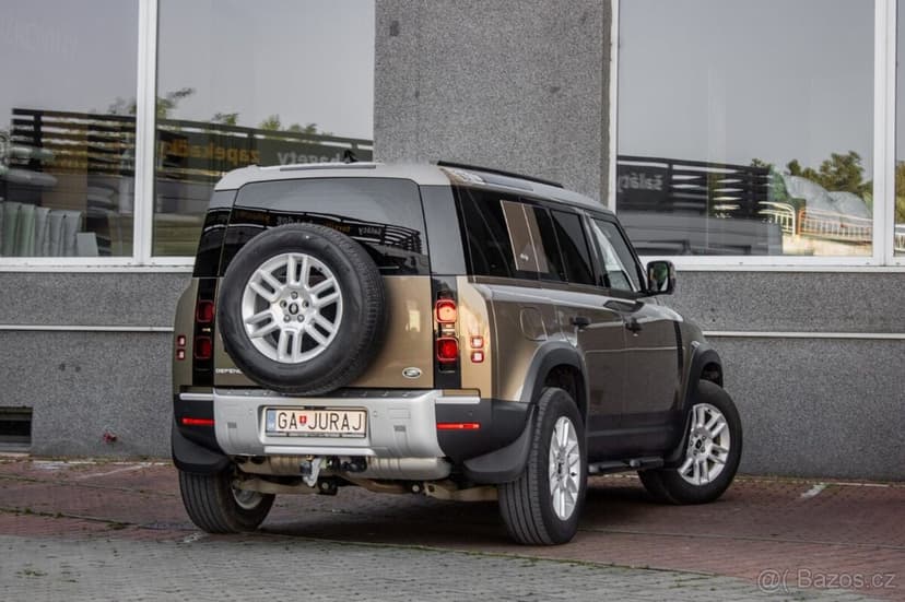 Land Rover Defender 110 3.0D I6 D200 MHEV