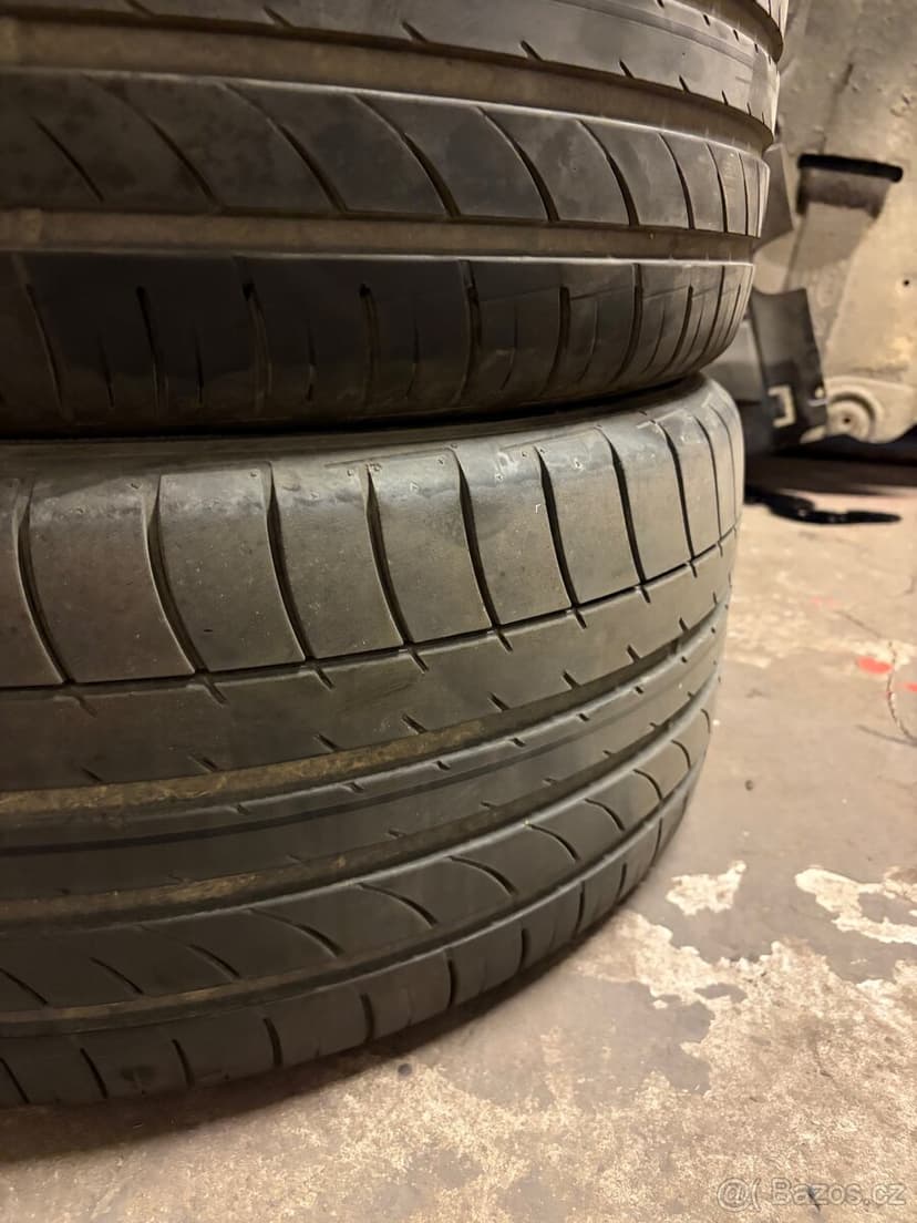 Dunlop SP QuattroMaxx 275/45 R20 110Y XL – sada 4 ks