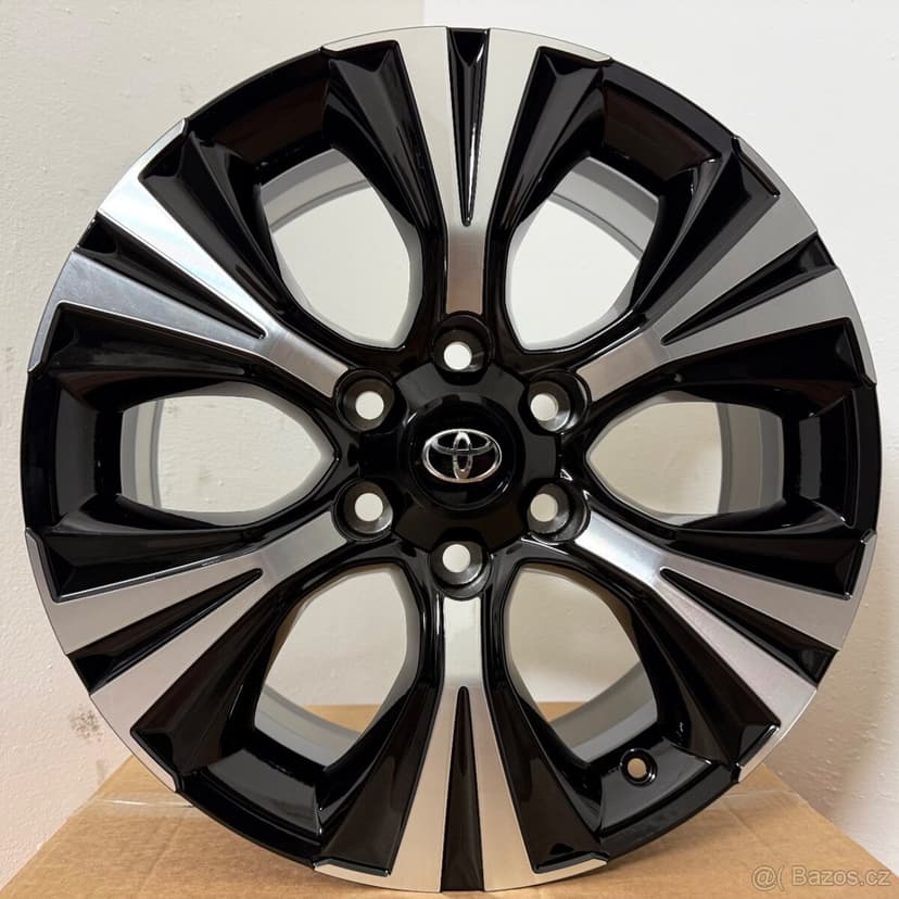 NOVÁ TOYOTA LAND CRUISER 6x139,7 R19 ET25 7,5Jx19