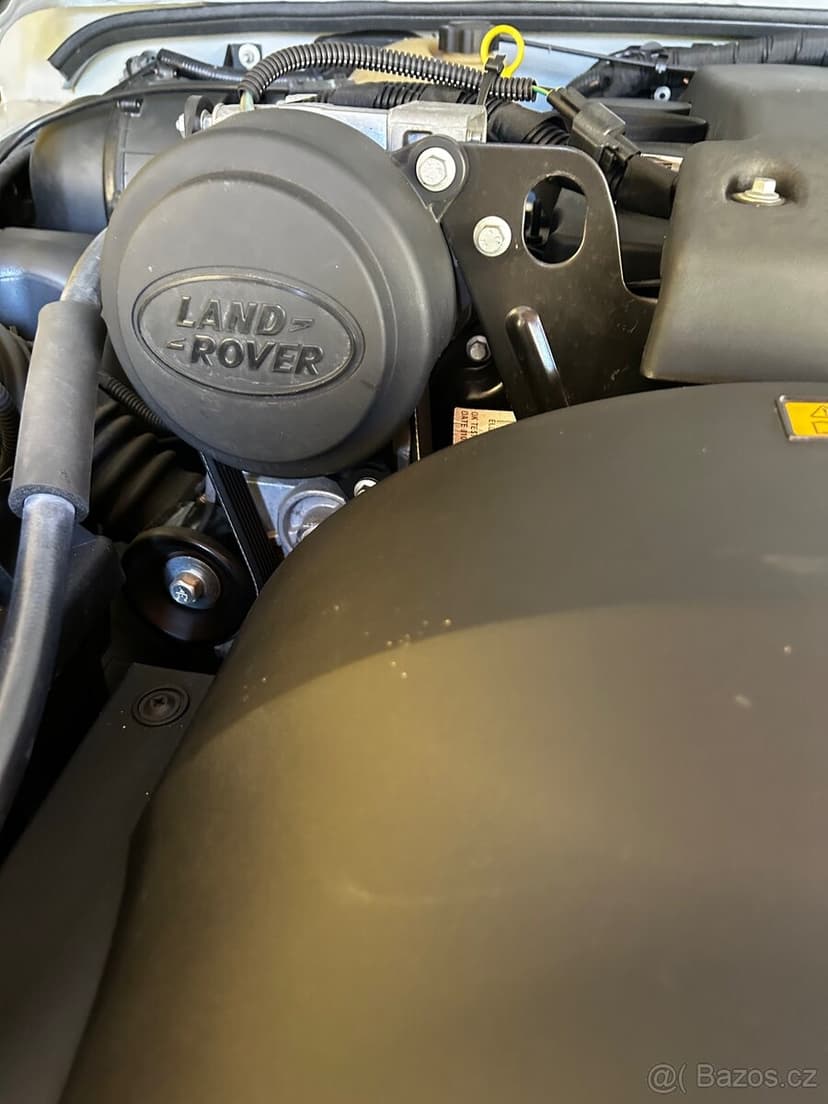 Land Rover Defender 110 s najezdem 3400km