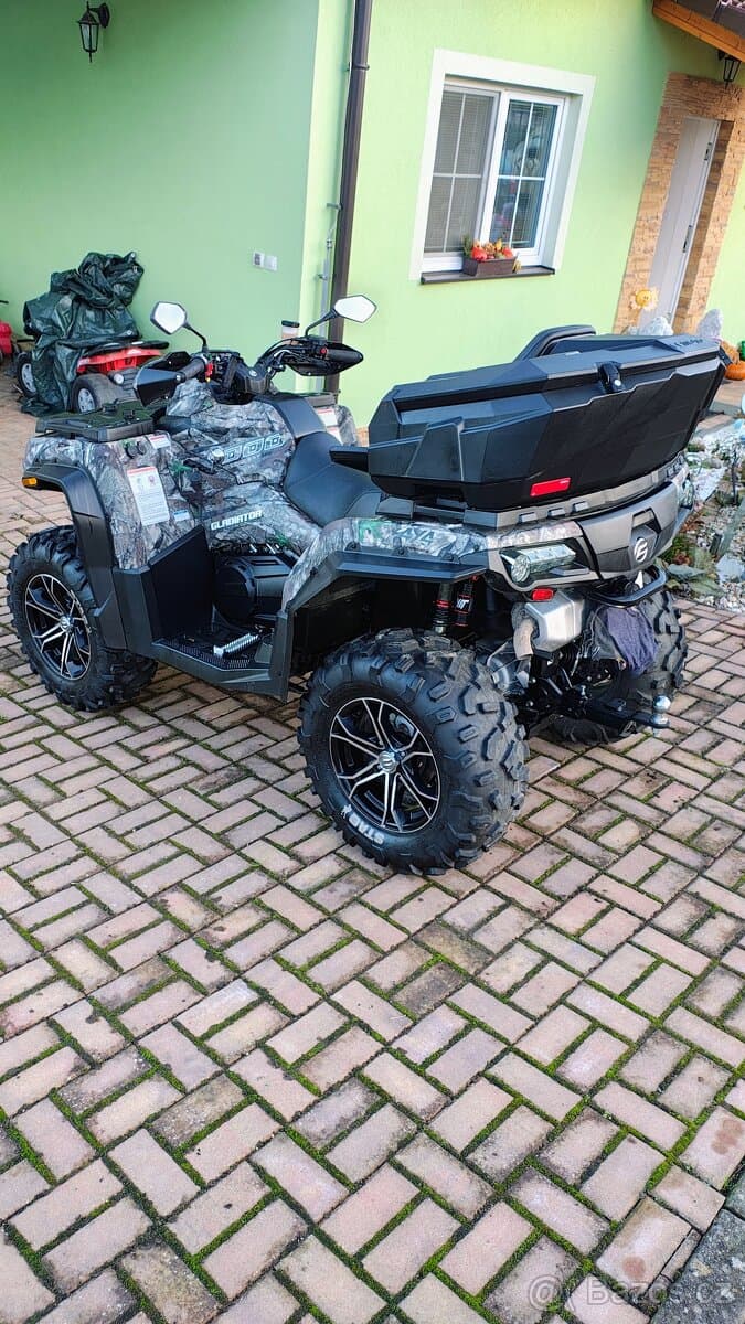 CF MOTO x1000 EPS, nová radlice na sních