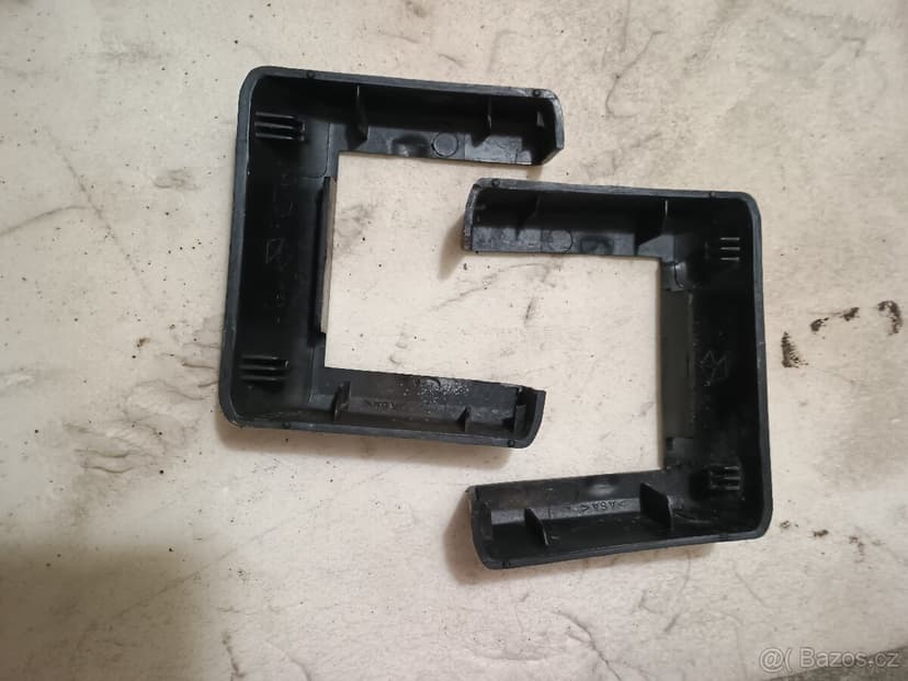 Jeep Wrangler JK panty zadních dveří