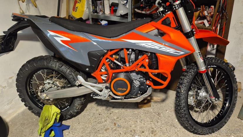 Ochrana krytu spojky KTM 690, Husqvarna 701, GasGas 700 /Lc4