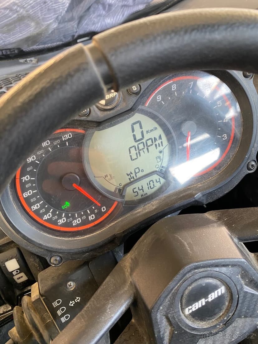 CAN-AM MAVERICK X3 XRS