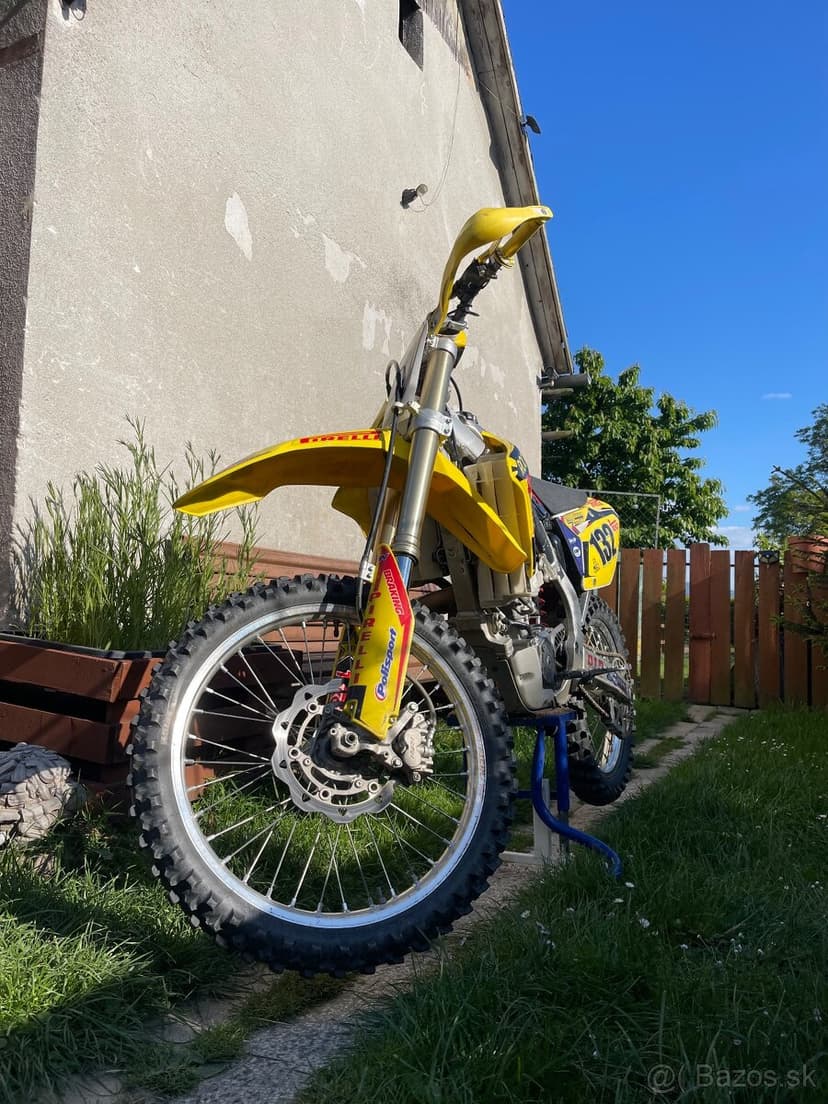 Predám Suzuki RMZ 450 2010