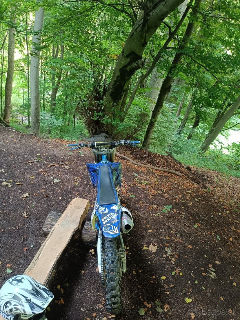 Predám yamaha yzf 250