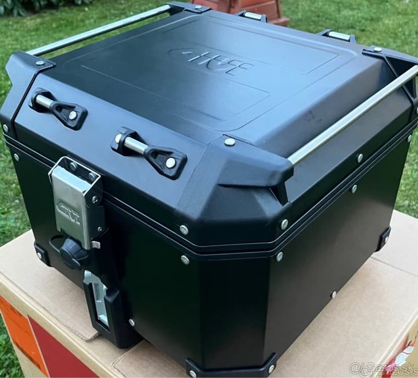 GIVI OBKN42B Zadný hlinikový kufor 42l
