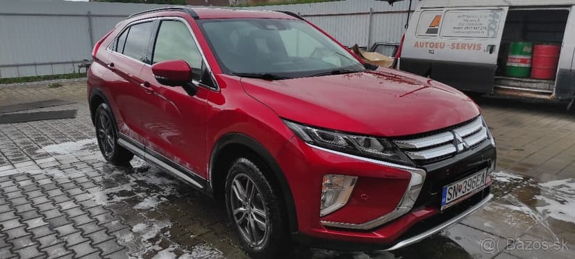 Predám Mitsubishi eclipse cross benzín/lpg