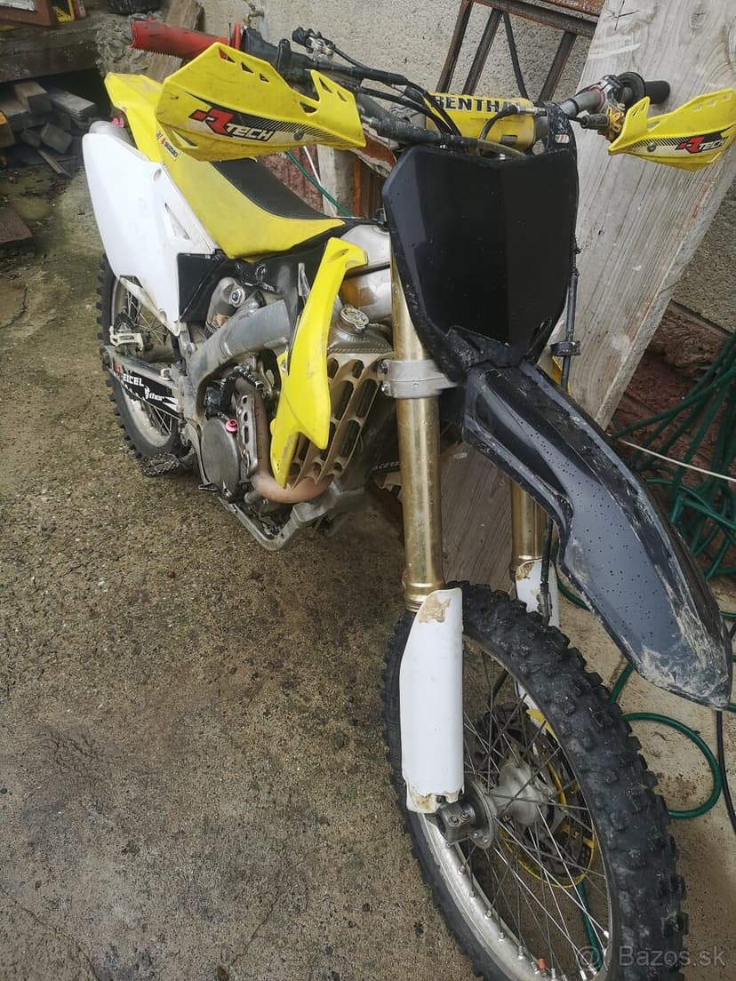 Suzuki Rmz 450, r.v.2011 se vstřikováním