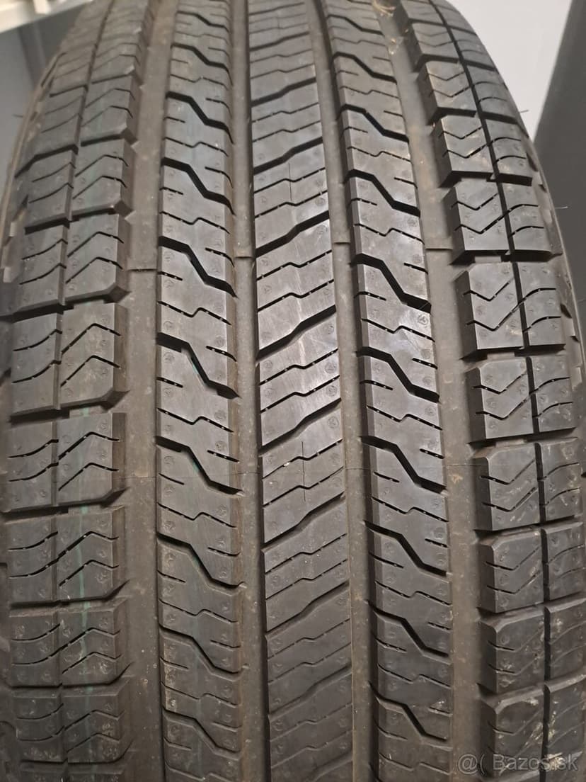 Nové pneu / SUV Good Year / Ford / Amarok