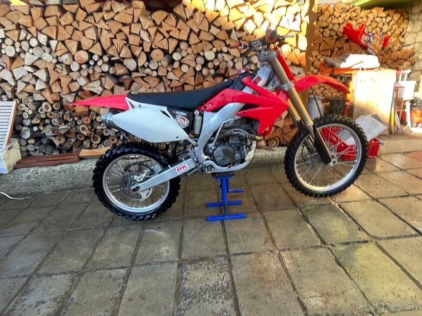 Predám crf 450 plné funkčná