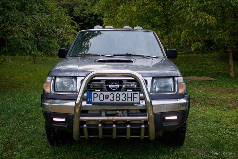 NISSAN NAVARA PICK UP  2,5 TDI  73 KW 4WD MT5