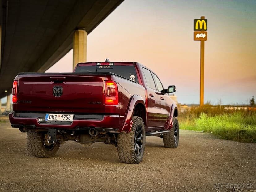 Dodge Ram Laramie 2019