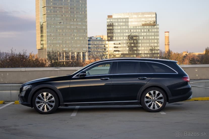 Mercedes-Benz E trieda All-Terrain 220 d 4MATIC