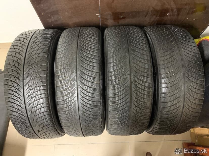 235/55 R19 105V ZIMNÉ PNEUMATIKY