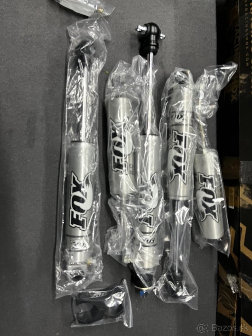 Fox racing tlumice pro Wrangler TJ