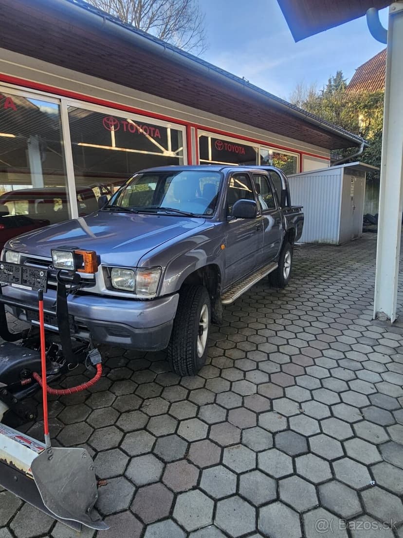 TOYOTA HILUX DIESEL 4x4