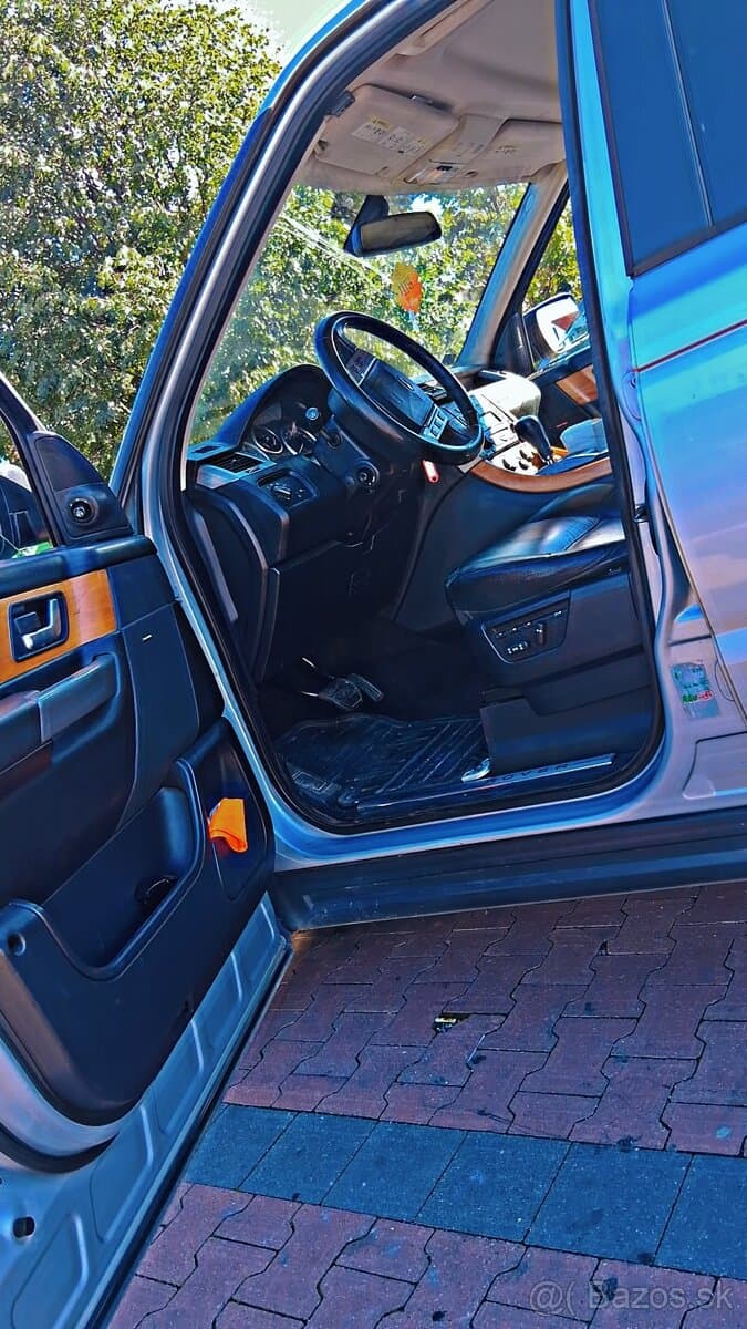 Predám range rover sport hse