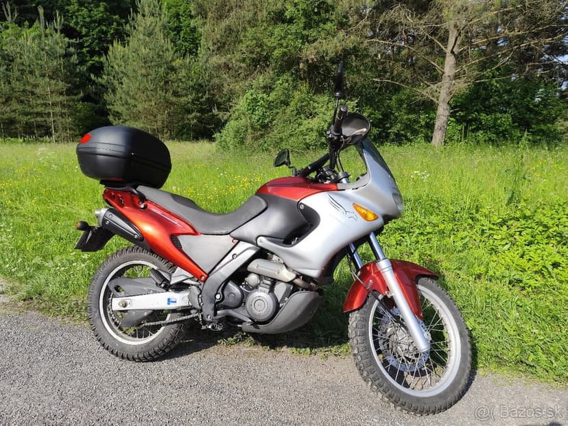 Predám Aprilia Pegaso 650i.e