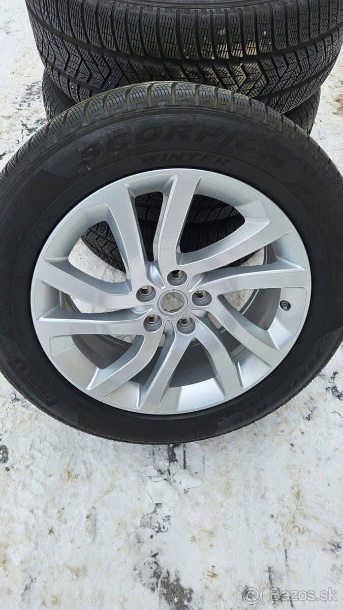 Originál Land Rover ALU kola R20 5x120 + Pirelli