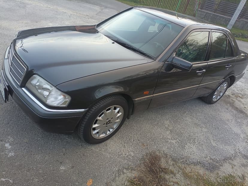 Mercedes c200 97000km