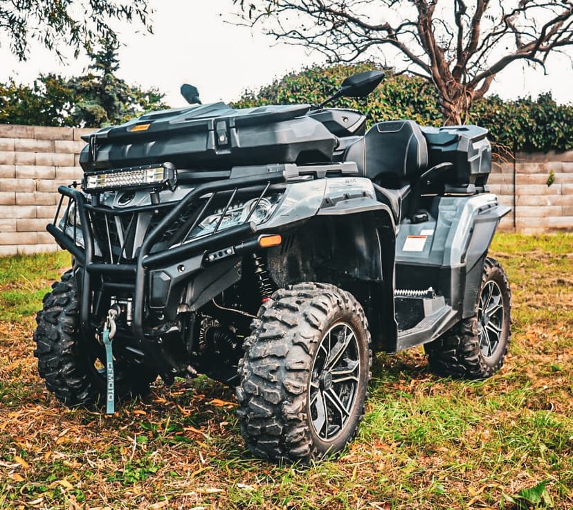 CFMOTO 850XC + radlica na sneh,3x kufor, plachta, alarm...