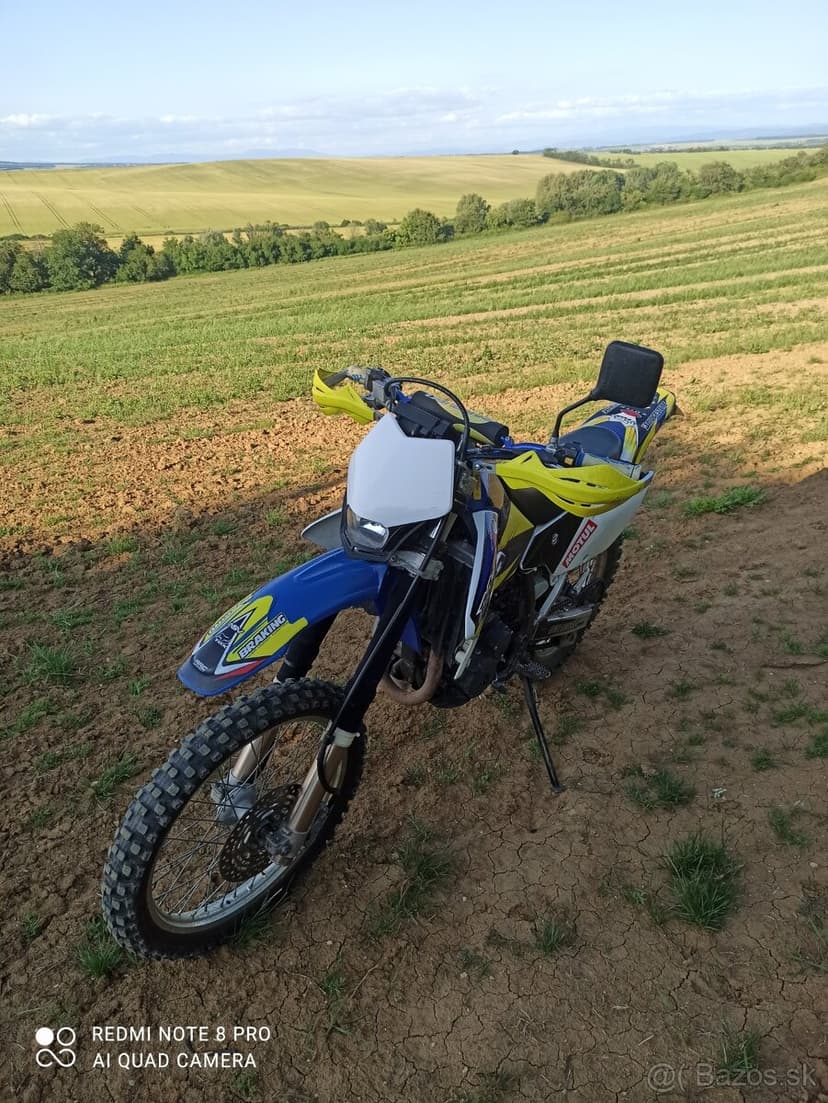 Suzuki DRZ 400