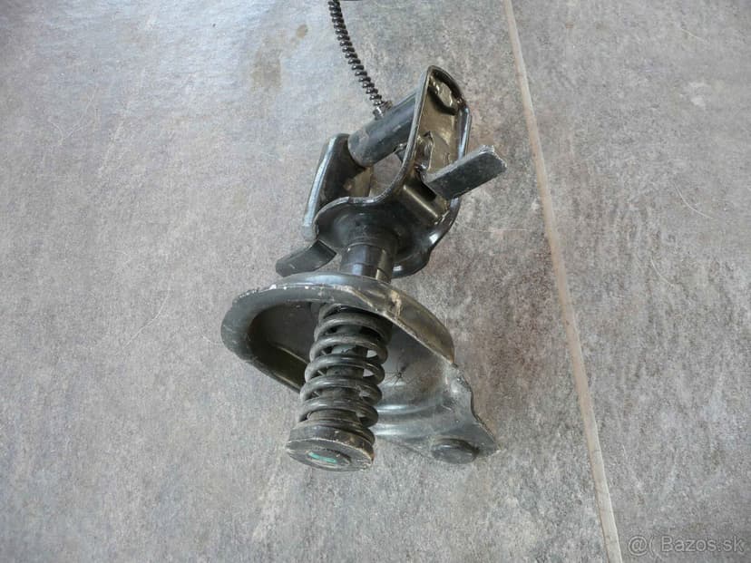 Naviják rezervného kolesa