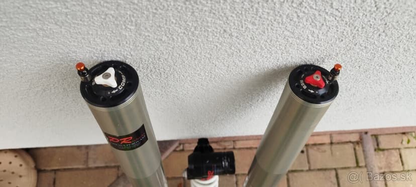 Tlumiče WP 4CS  zdih 275 mm, KTM 690 enduro, Husqvarna 701