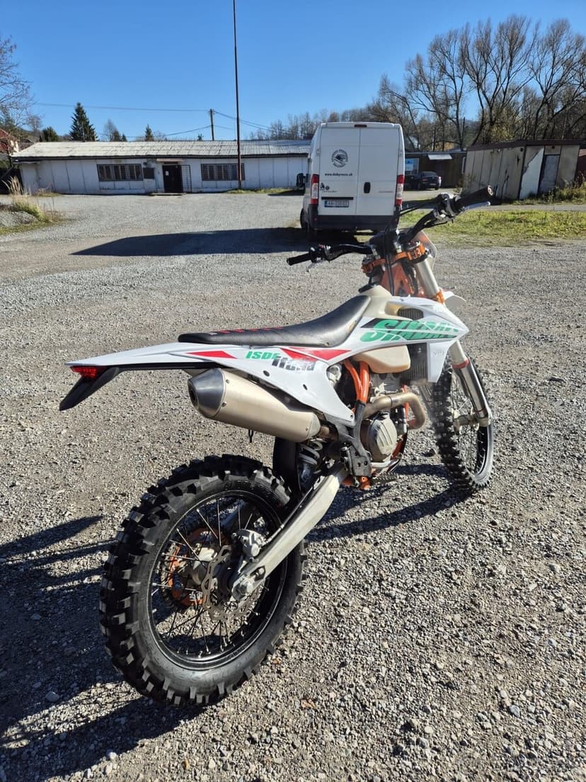 KTM EXC-F 250 Six Days 2021 – top stav