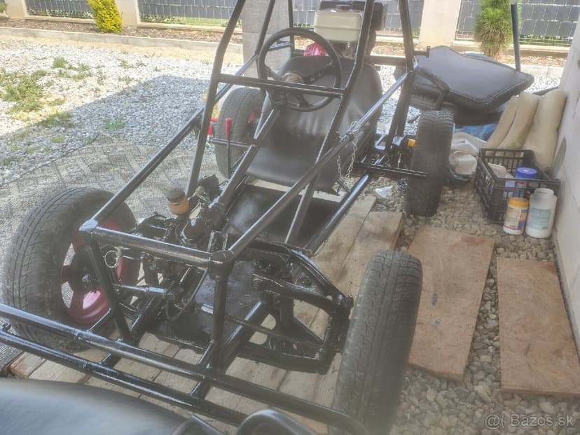 domácky vyrobená bugina