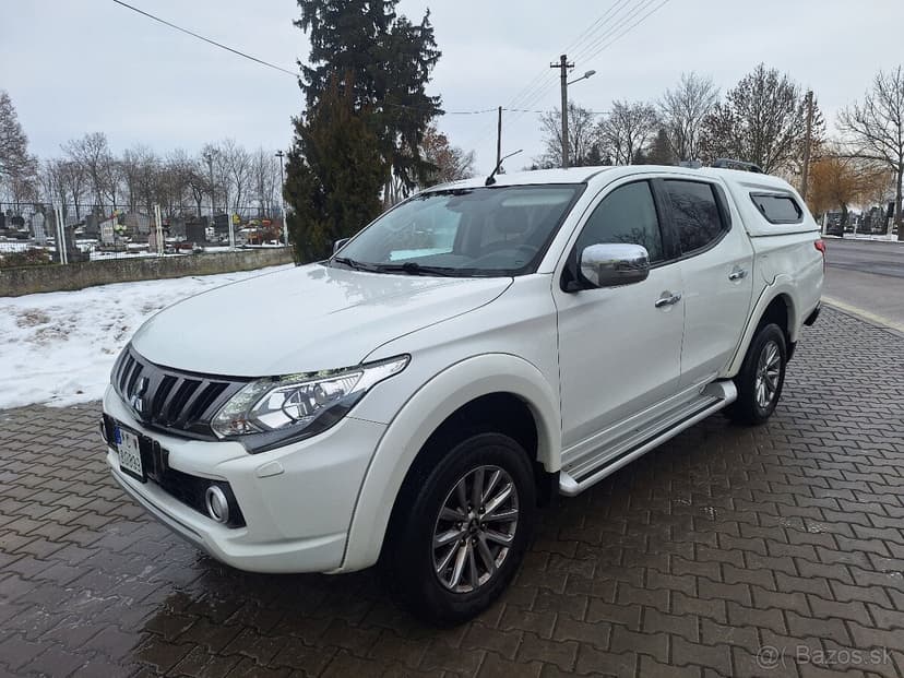 MITSUBISHI L200 4X4 AUTOMAT ROK 2018
