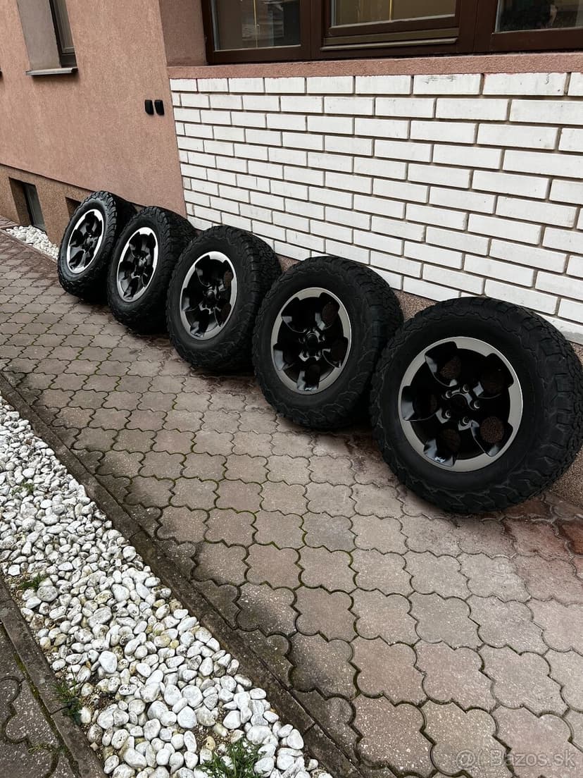 Original Alu Disky R18 s Off Road Pneu BFGoodrich 255/70 R18