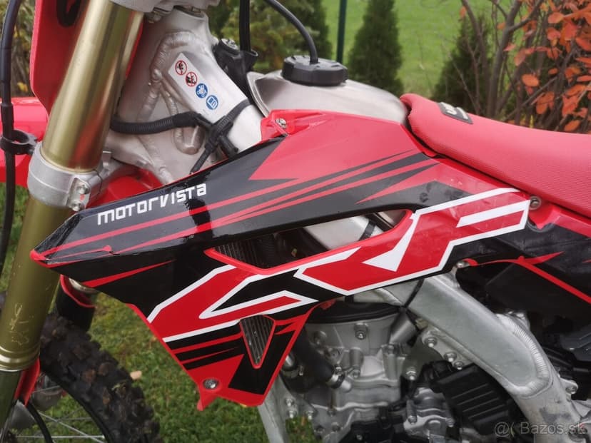 Honda CRF 250R, 2024, se startérem.