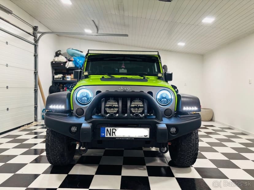 Jeep Wrangler Mountain 2,8crdi automat 4x4