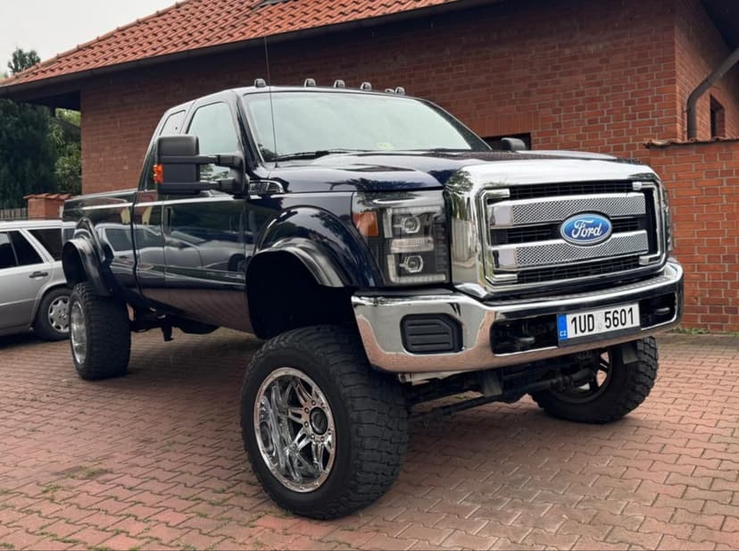 Ford F-250 XLT 6.2 Super Duty2011 ///MONSTER TRUCK///