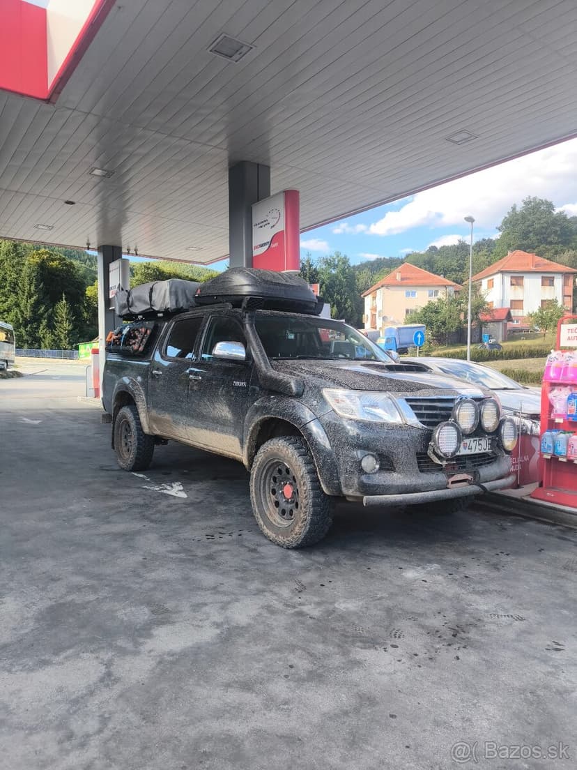 Toyota Hilux 3,0 D4D AT Double Cab