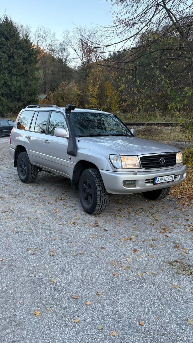 Toyota Land Cruiser 100 4.2 TD Luxor A/T