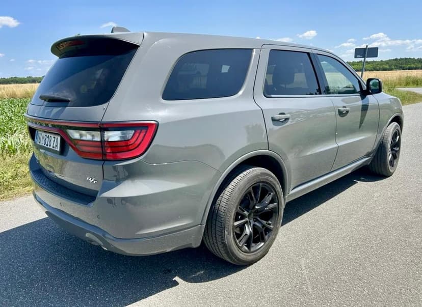 DODGE DURANGO RT 5,7 HEMI 2022 21000km V 8
