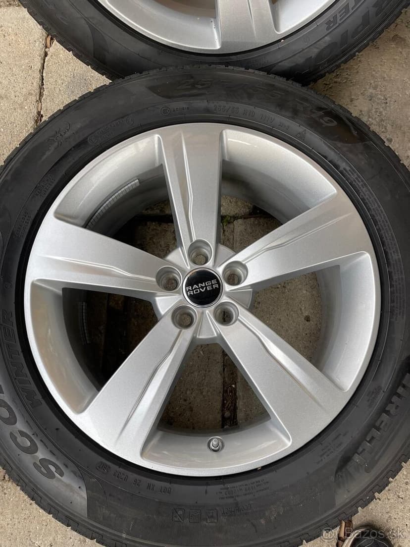NOVA ZIMNA SADA ORIG.RANGE ROVER VELAR R19 255/55/19