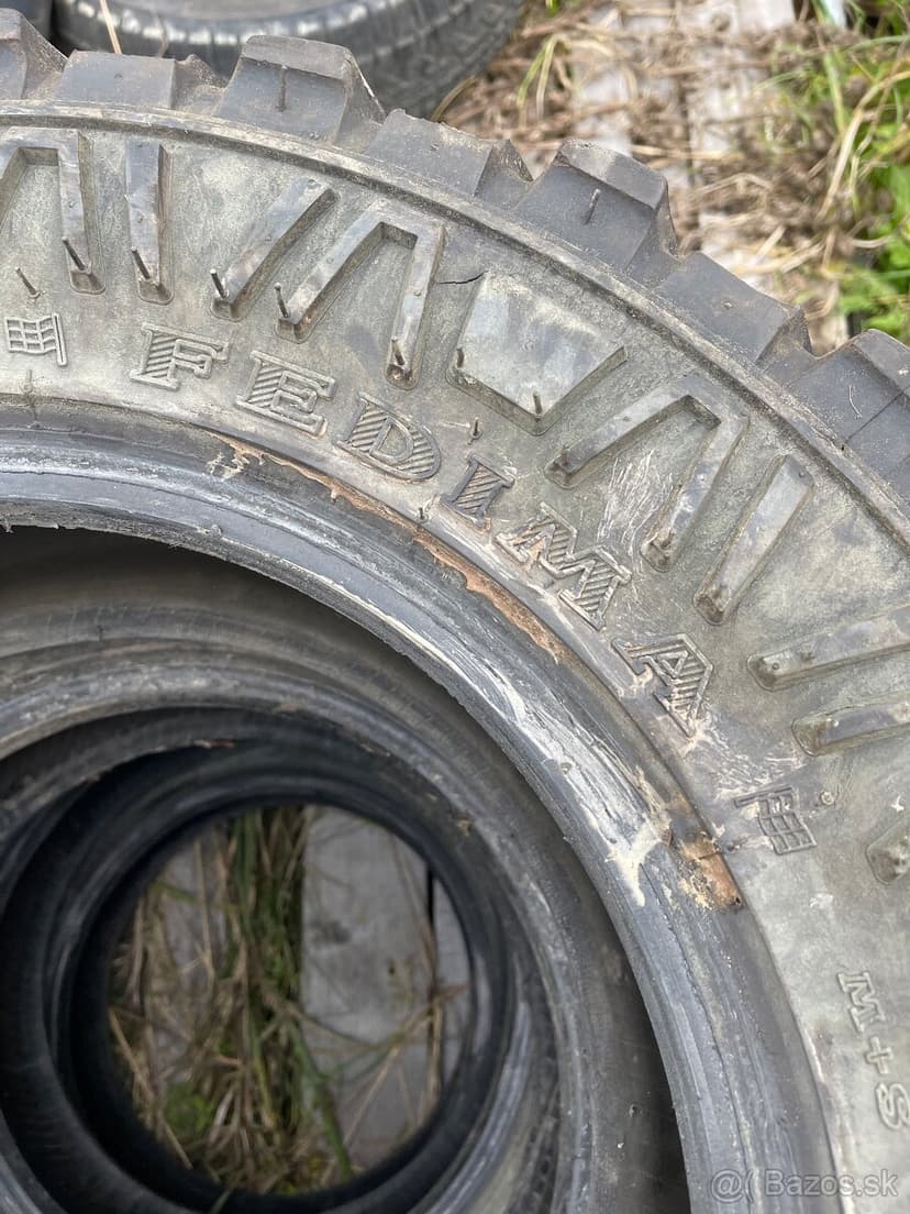 Offroad pneu truck 2000 245/70 r16