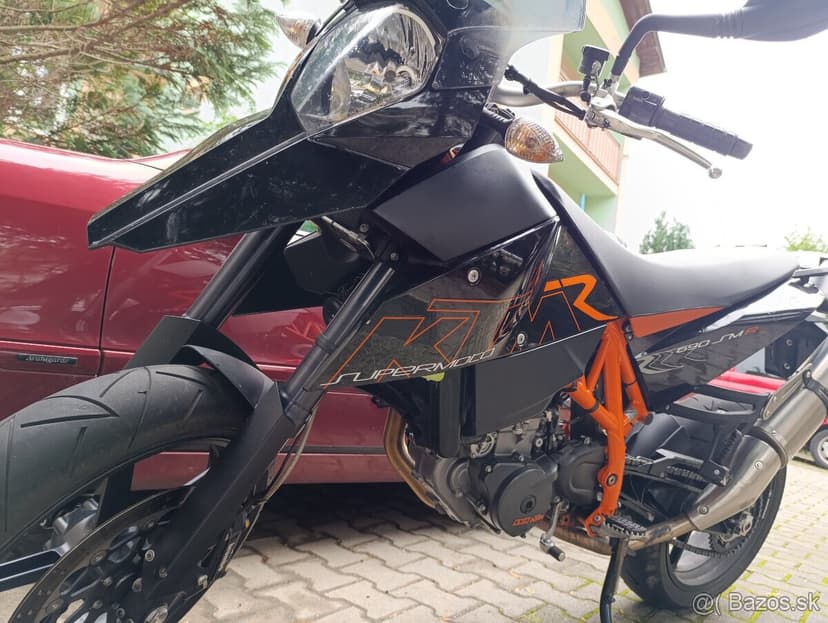 Iba 13.500km KTM 2010 690R supermoto akrapovic