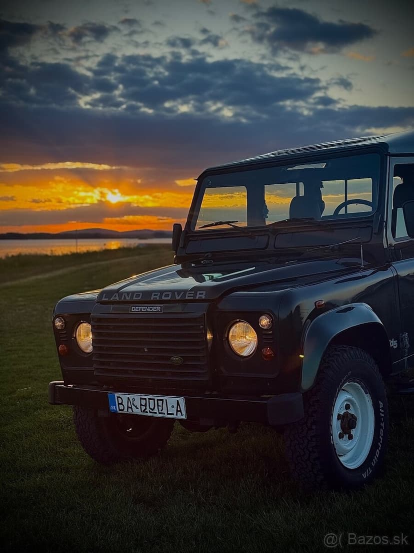 LAND ROVER DEFENDER 110 td5 - na predaj