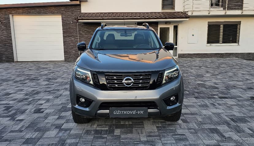 Nissan Navara DoubleCab 2.3 dCi 190k A/T Tekna 4x4 2020 SR