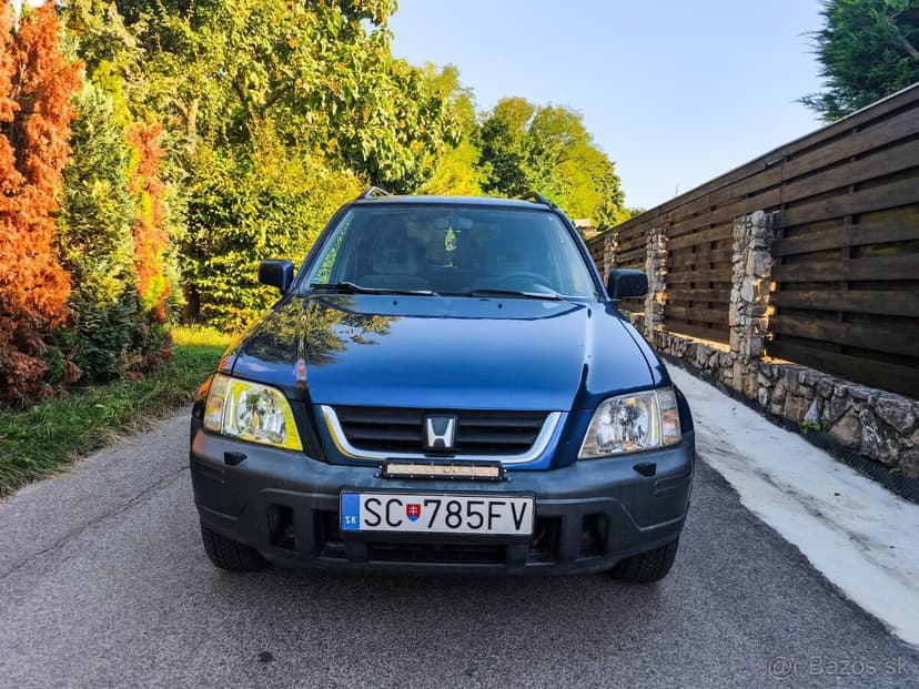 Predám Honda CR-V 2.0i 4x4 AUTOMAT